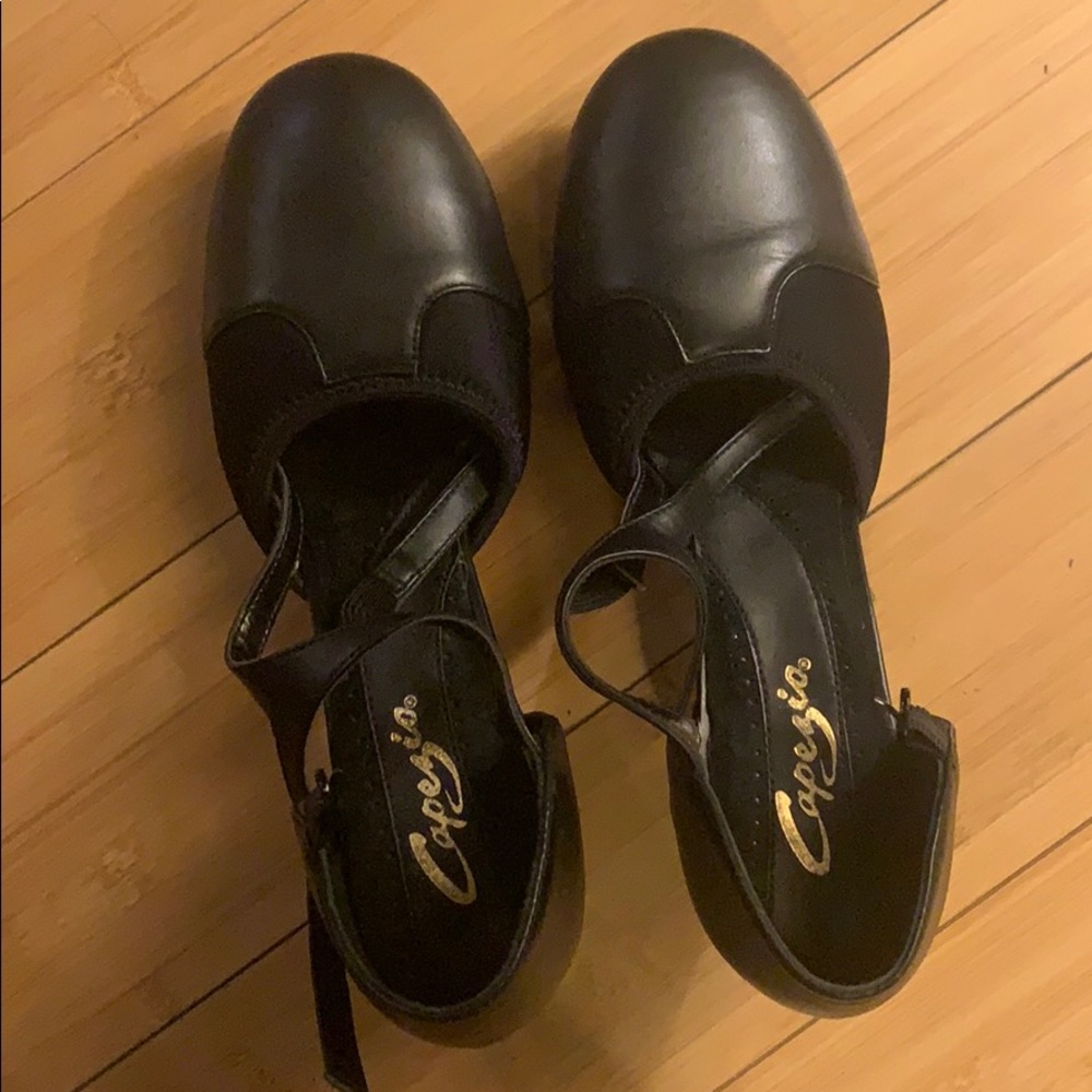 Capezio character shoe